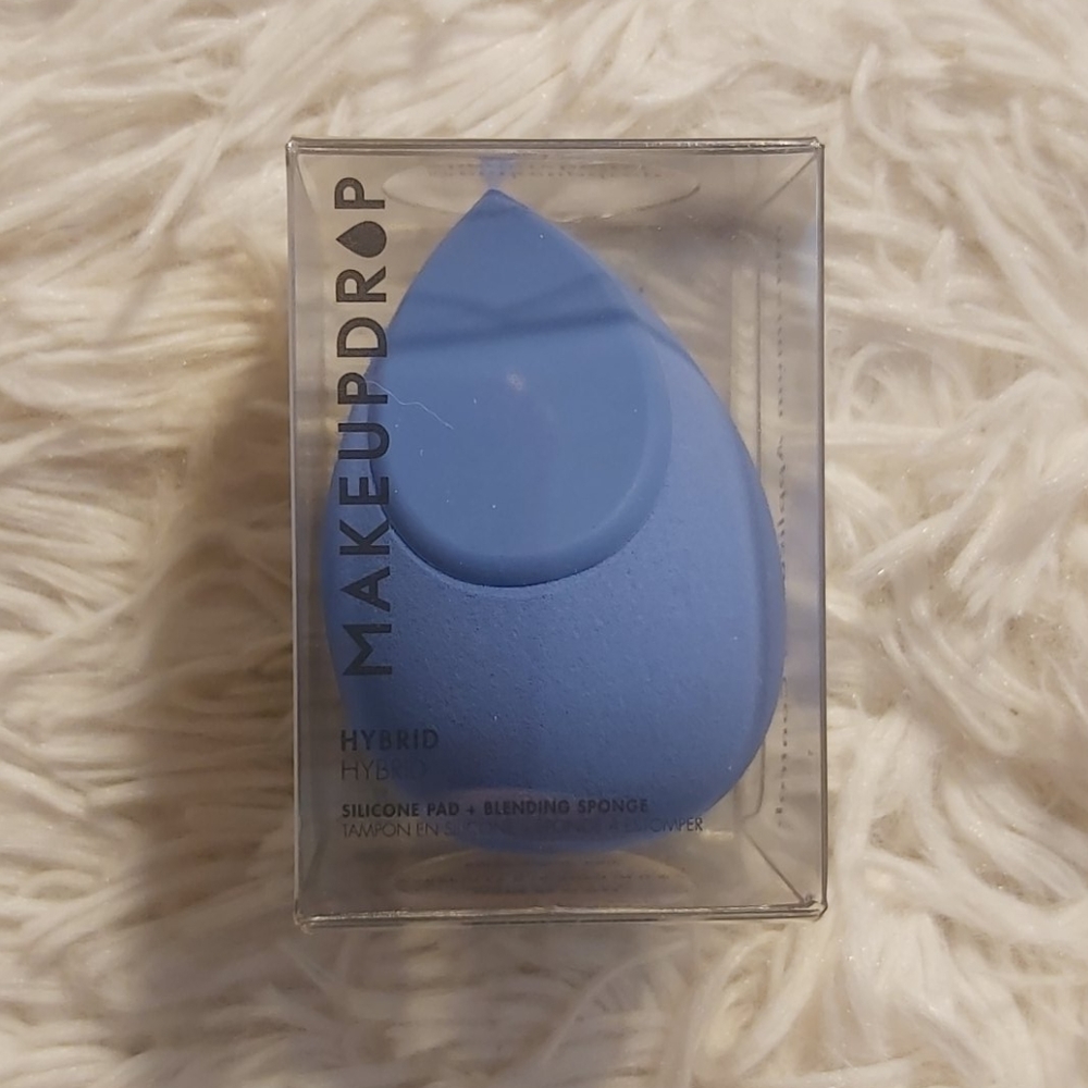 🌻4/30🌻Hybrid Beauty Blender. Sponge and Silicone